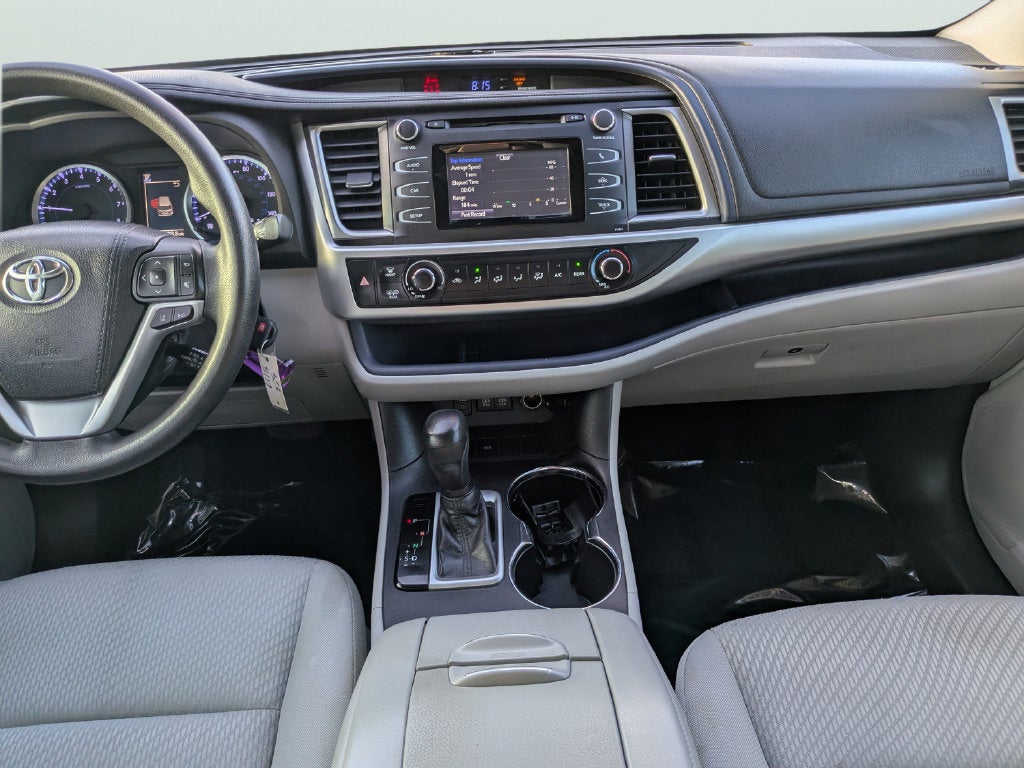 2018 Toyota Highlander LE