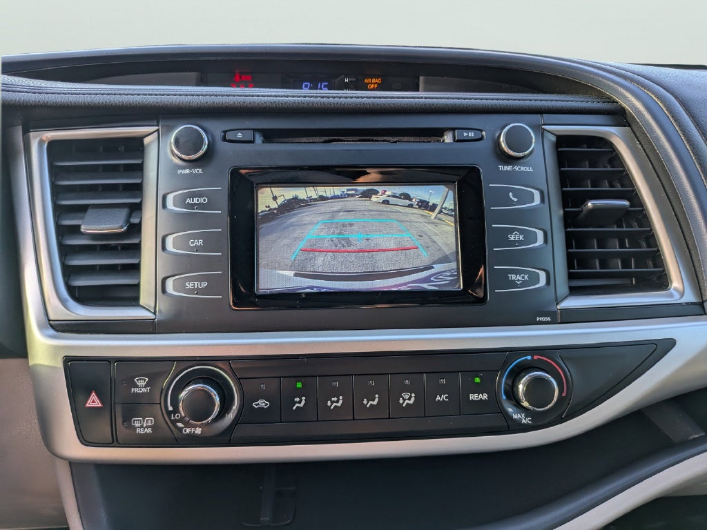 2018 Toyota Highlander LE