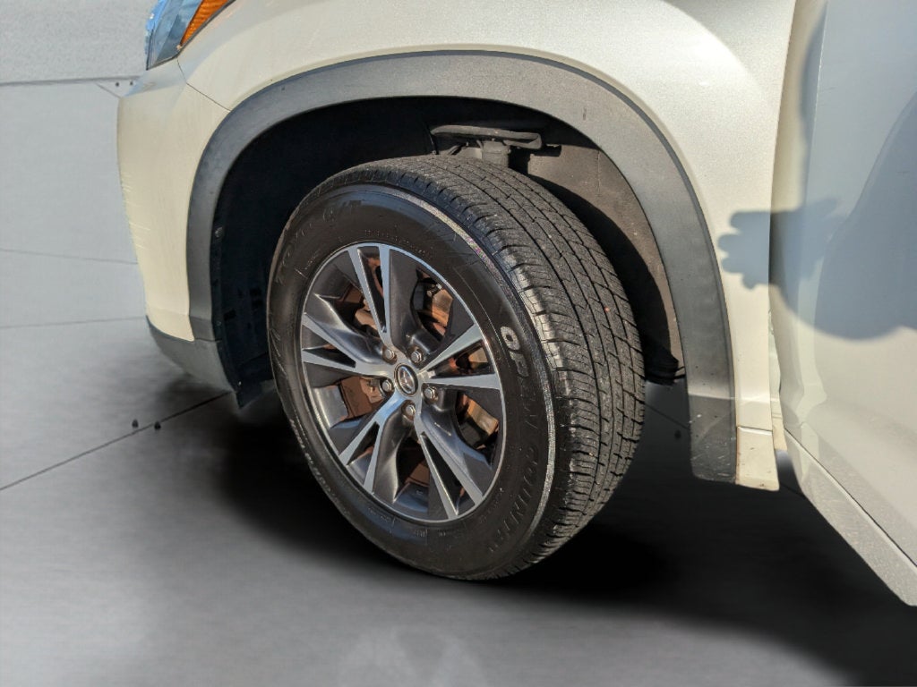 2018 Toyota Highlander LE