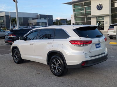 2018 Toyota Highlander LE