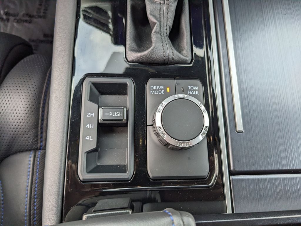 2025 Toyota Tundra Hybrid Platinum