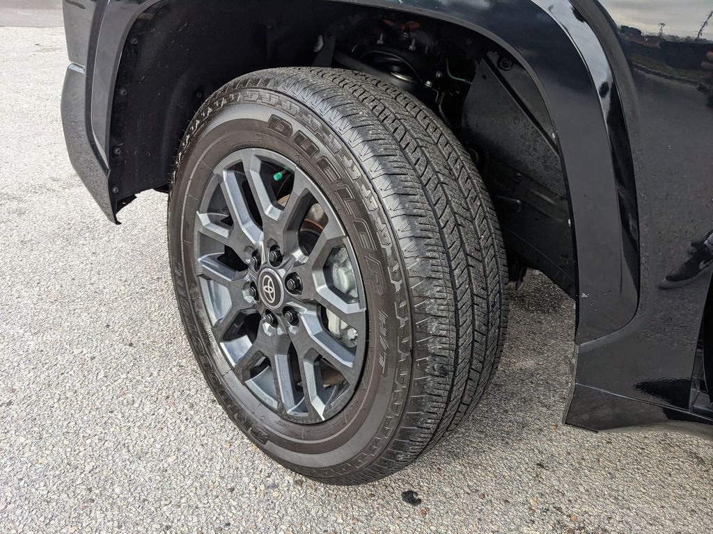 2025 Toyota Tundra Hybrid Platinum