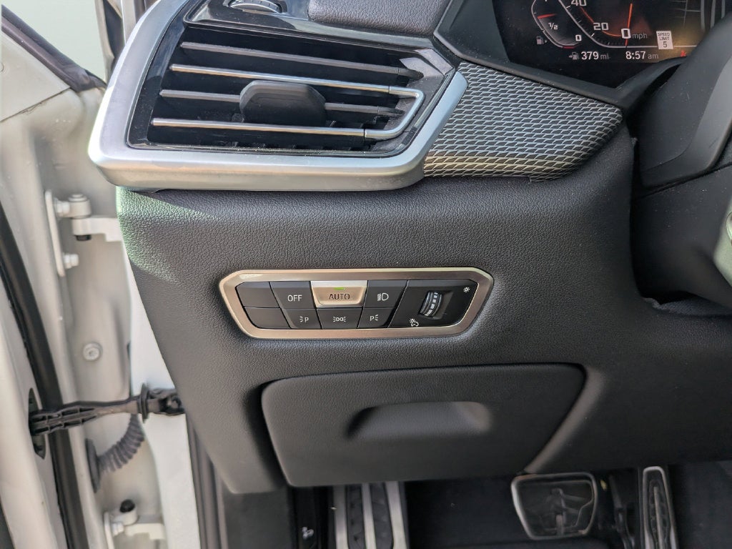 2023 BMW X6 xDrive40i