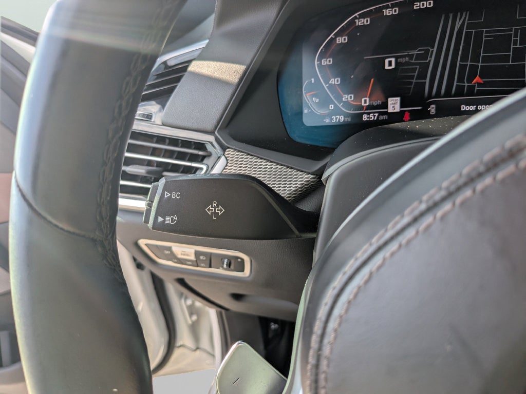 2023 BMW X6 xDrive40i