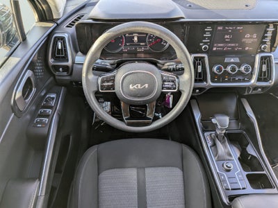 2023 Kia Sorento LX