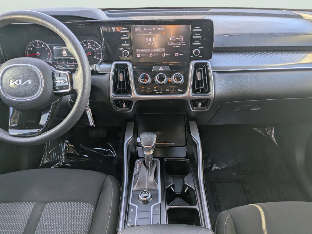 2023 Kia Sorento LX