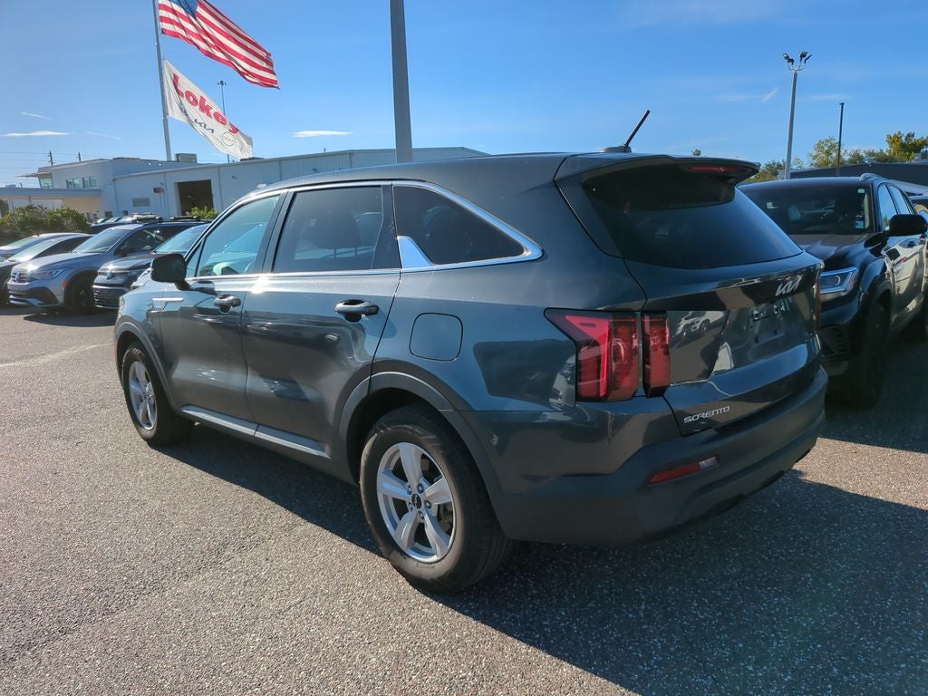 2023 Kia Sorento LX