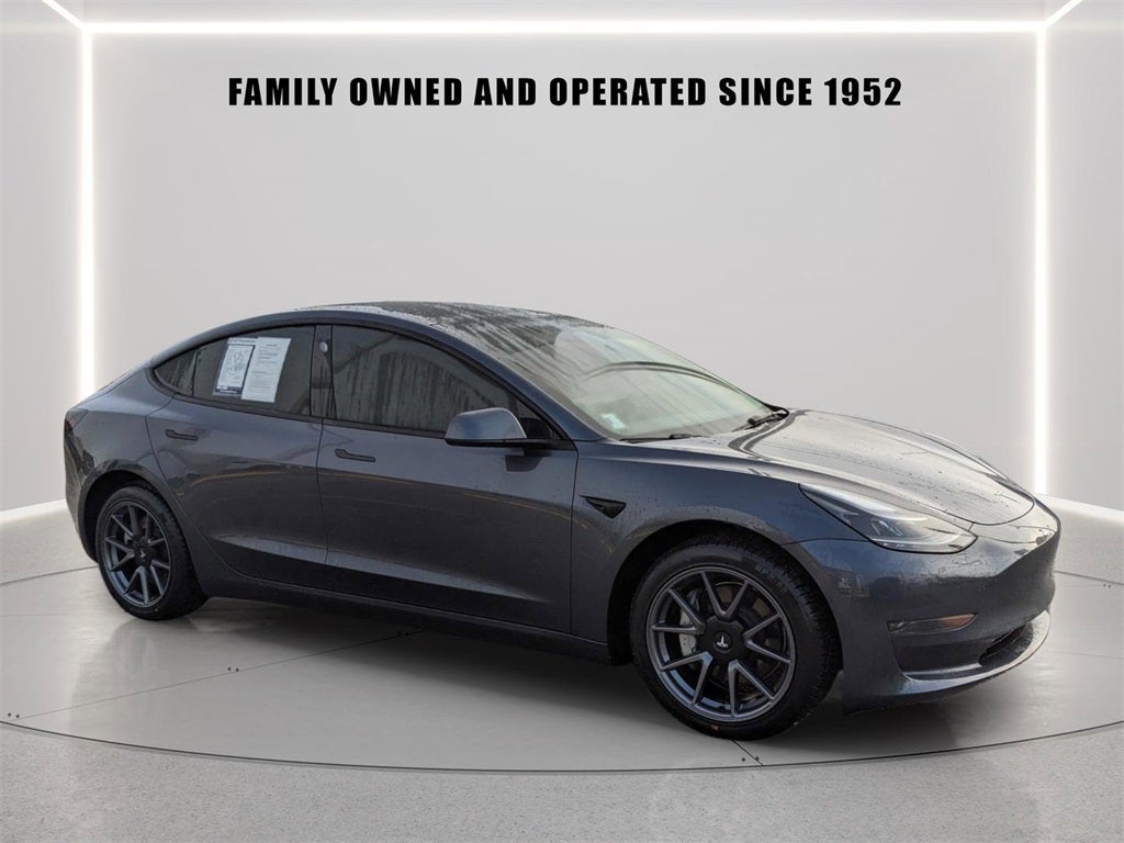 2023 Tesla Model 3 Base