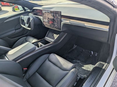 2022 Tesla Model S Base