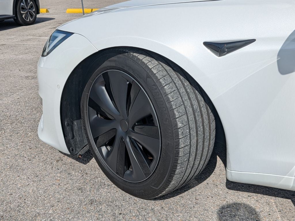 2022 Tesla Model S Base