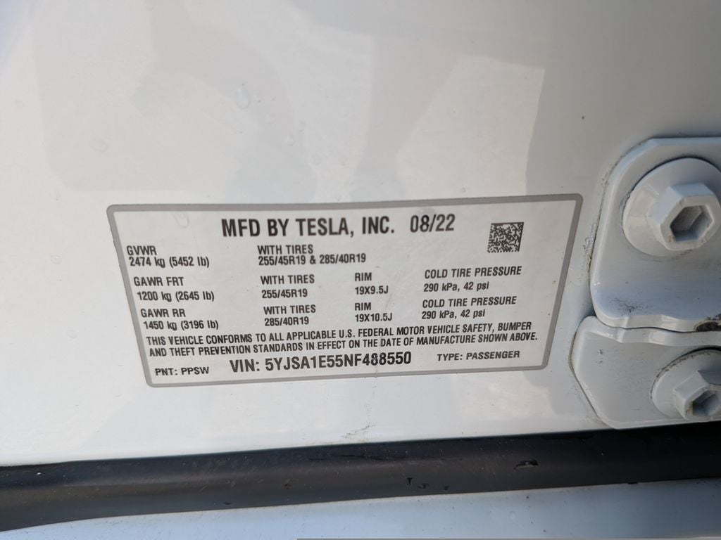 2022 Tesla Model S Base