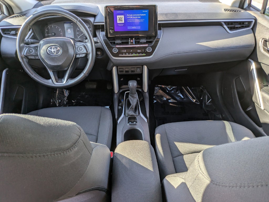 2025 Toyota Corolla Cross LE