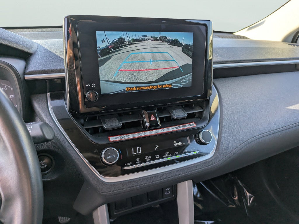 2025 Toyota Corolla Cross LE