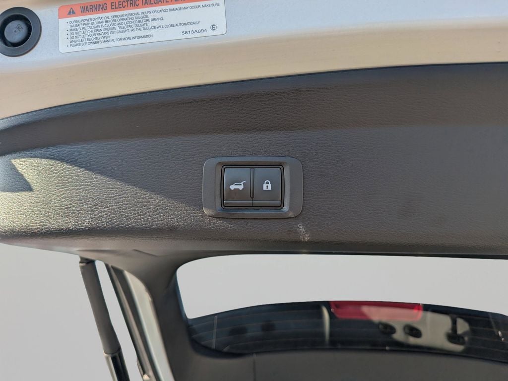 2024 Mitsubishi Outlander Base