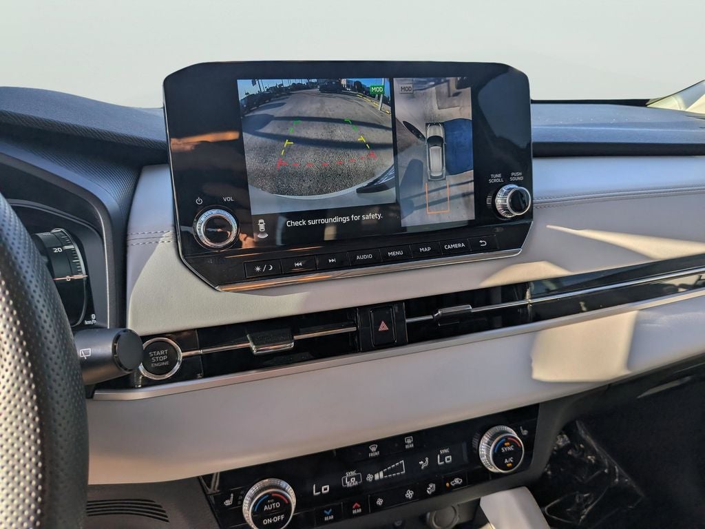 2024 Mitsubishi Outlander Base