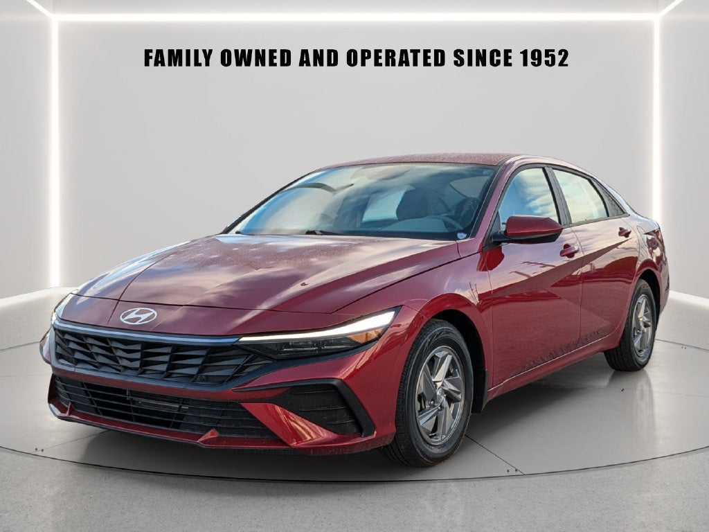 2024 Hyundai Elantra SE