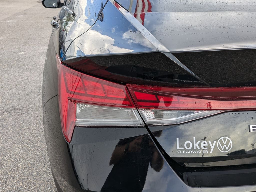 2023 Hyundai Elantra Hybrid Limited