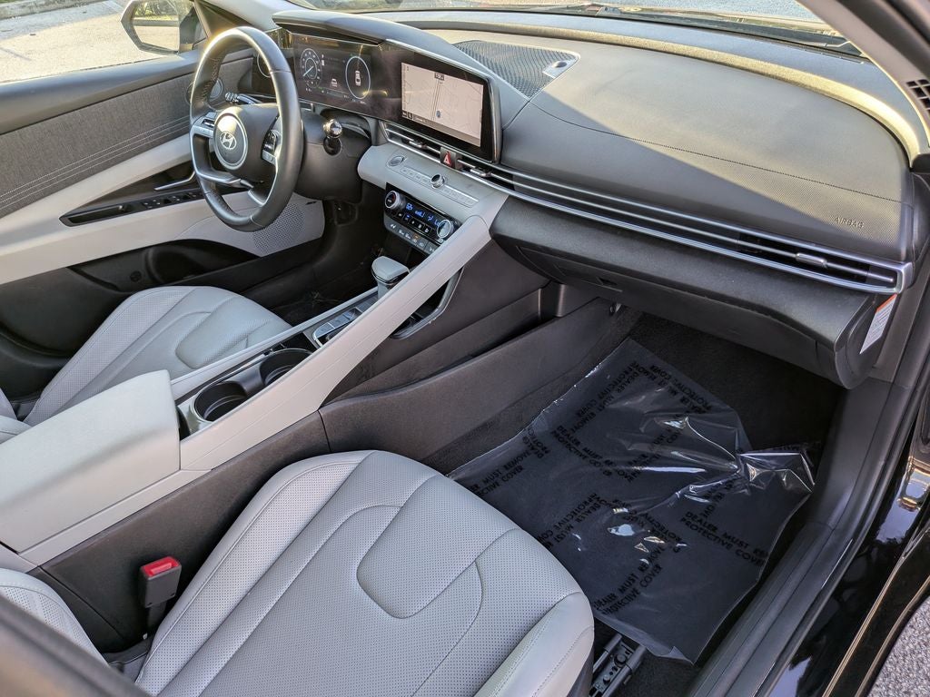 2025 Hyundai Elantra Hybrid Limited