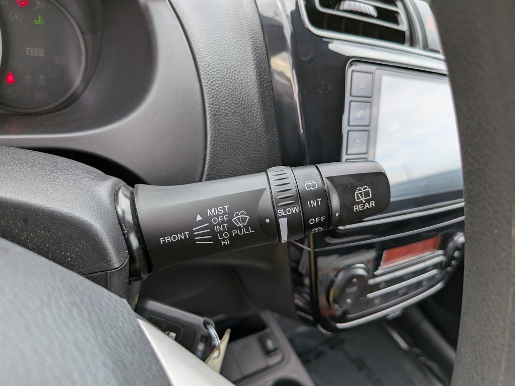 2024 Mitsubishi Mirage ES