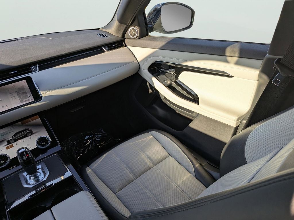 2023 Land Rover Range Rover Evoque R-Dynamic SE