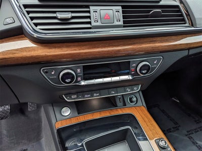 2023 Audi Q5 40 Premium quattro