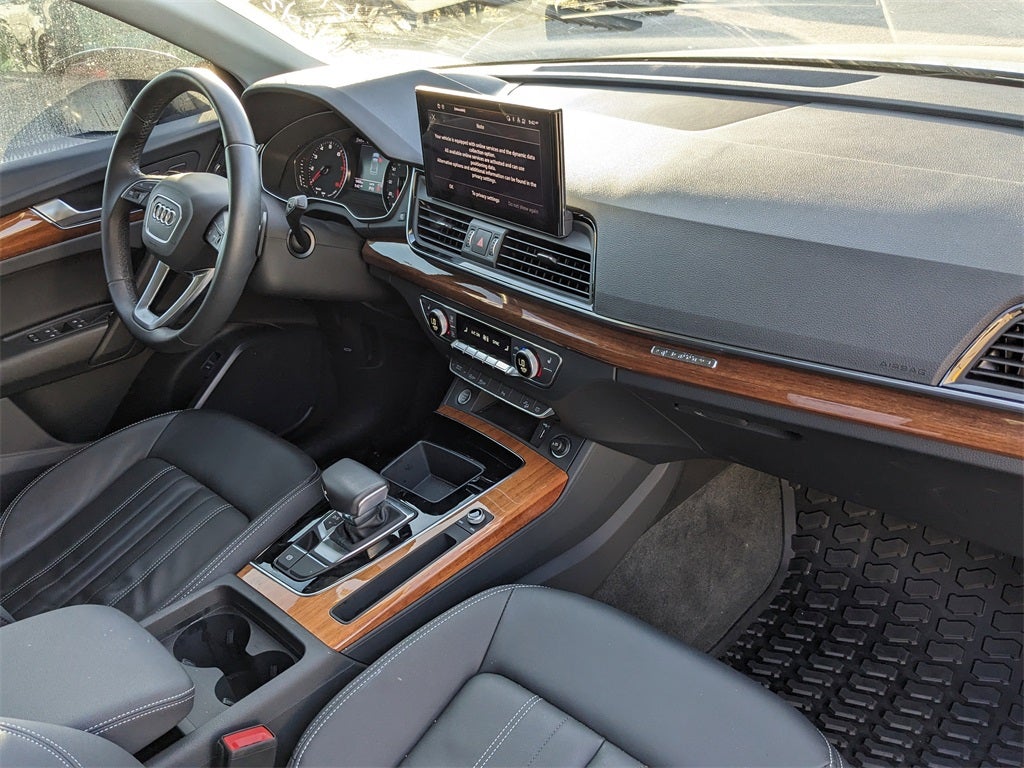 2023 Audi Q5 40 Premium quattro