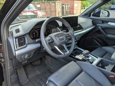 2024 Audi Q5 45 S line Premium quattro