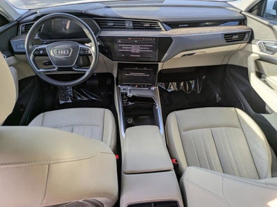 2022 Audi e-tron Premium Plus quattro
