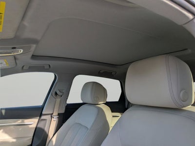 2022 Audi e-tron Premium Plus quattro