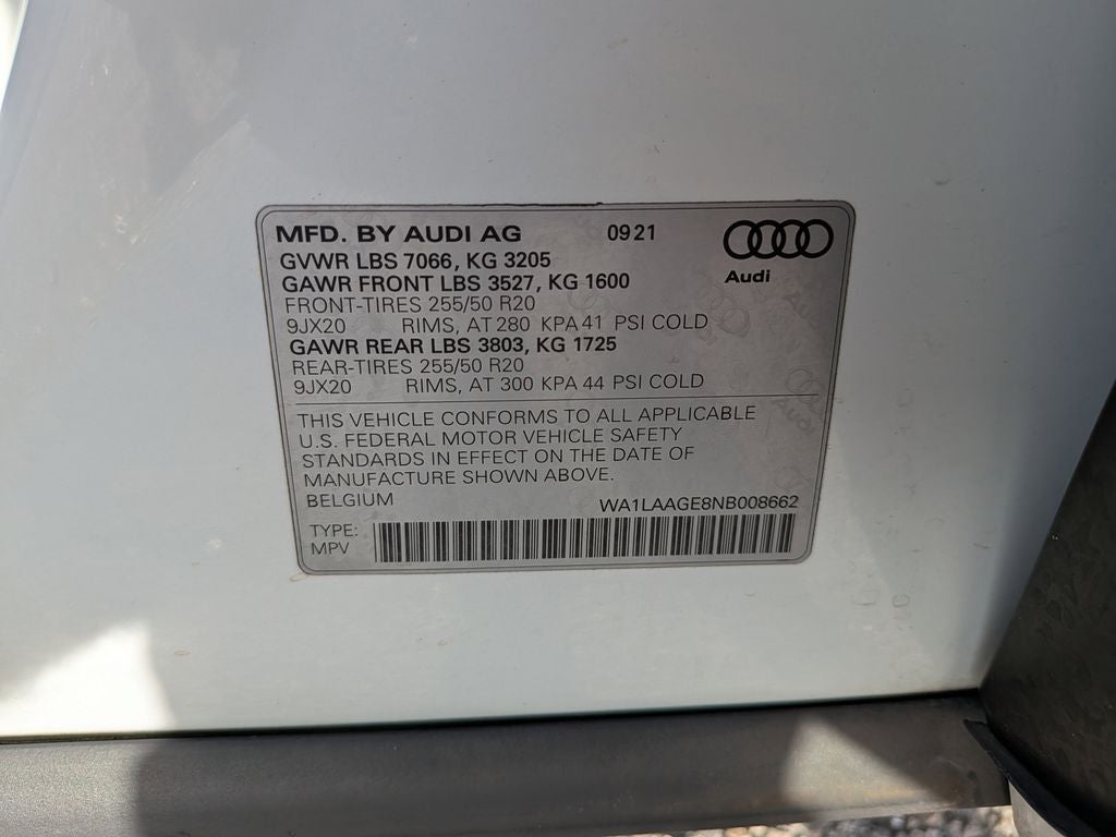 2022 Audi e-tron Premium Plus quattro
