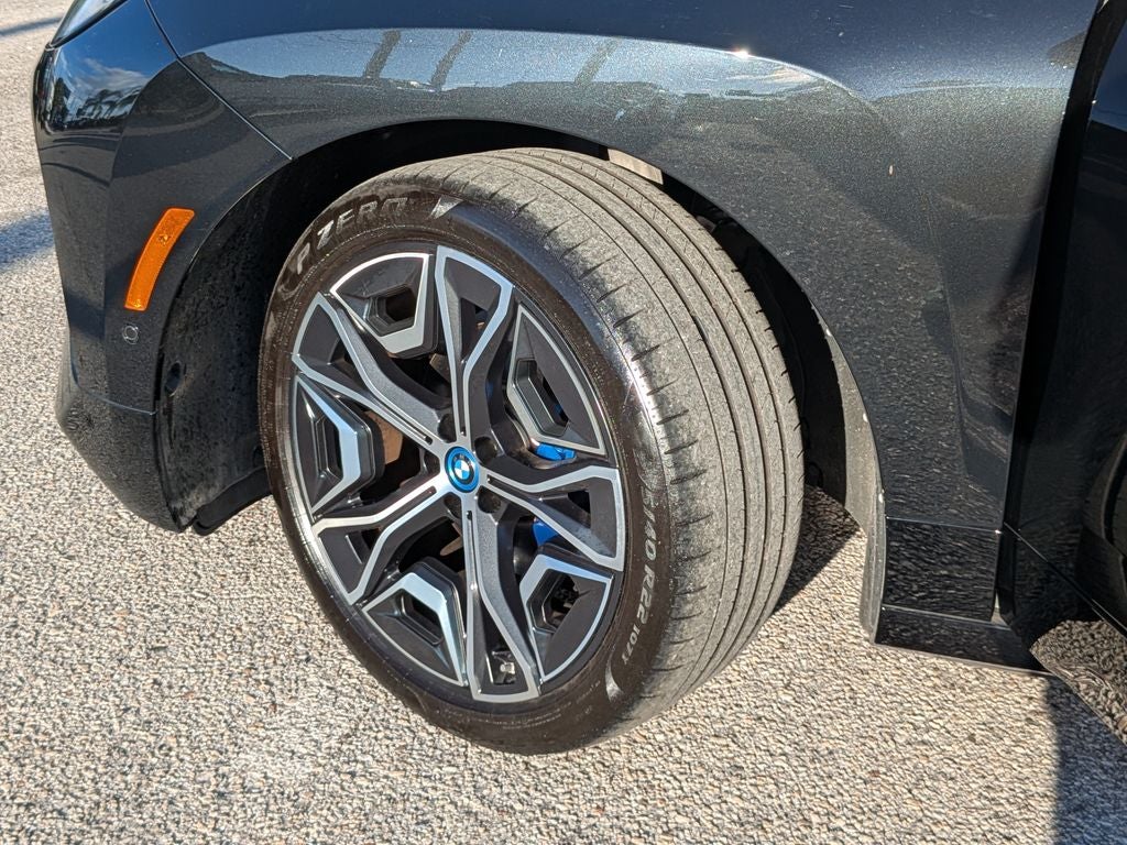 2024 BMW iX xDrive50