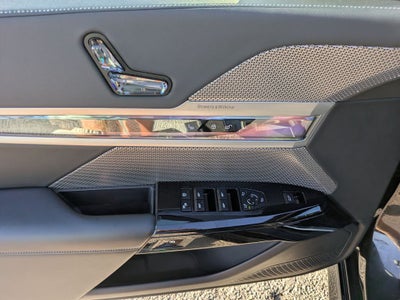 2023 BMW 7 Series 740i