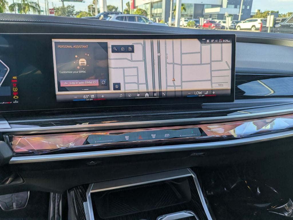 2023 BMW 7 Series 740i