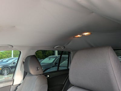 2012 Volkswagen Tiguan Base