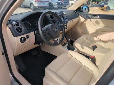 2013 Volkswagen Tiguan SE
