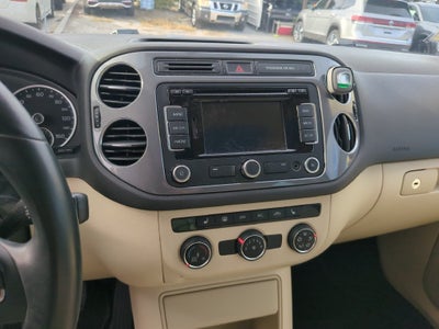 2013 Volkswagen Tiguan SE