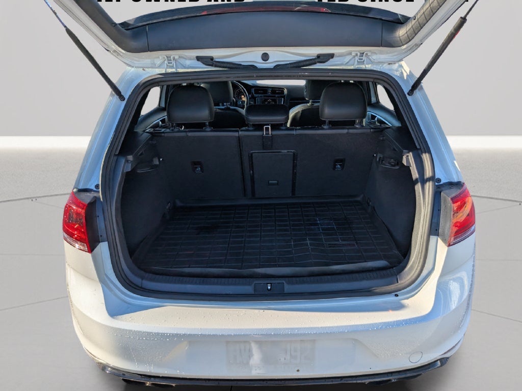 2016 Volkswagen Golf R DCC & Navigation 4Motion 4Motion