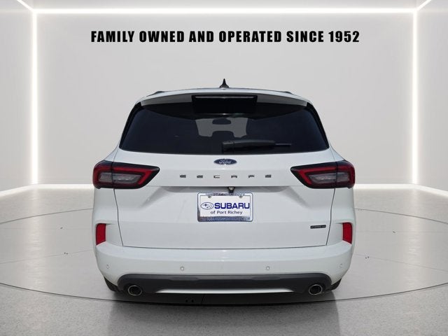 2023 Ford Escape ST-Line Select