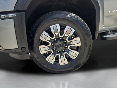 2025 GMC Sierra 3500HD Denali