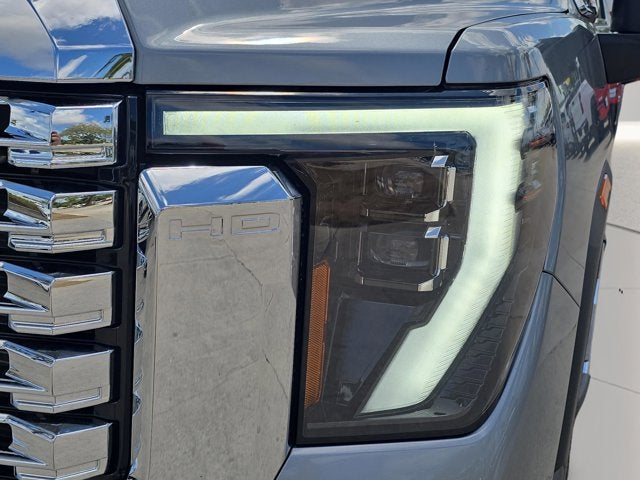 2025 GMC Sierra 3500HD Denali