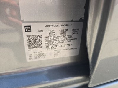 2025 GMC Sierra 1500 AT4