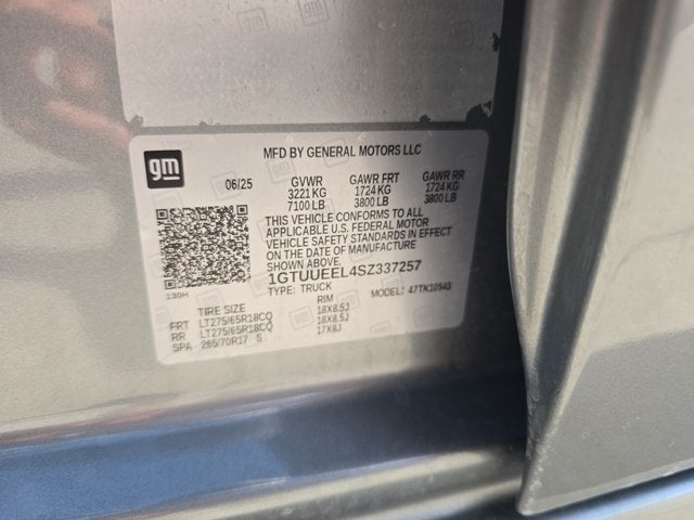 2025 GMC Sierra 1500 AT4