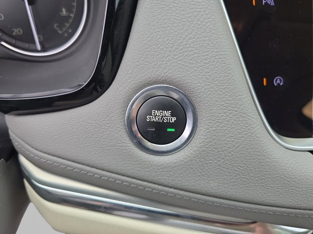 2022 Cadillac XT5 FWD Premium Luxury