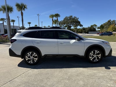 2022 Subaru Outback Touring