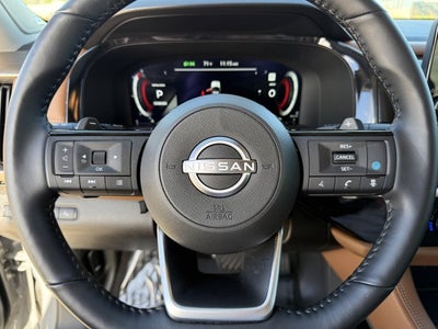 2025 Nissan Pathfinder Platinum