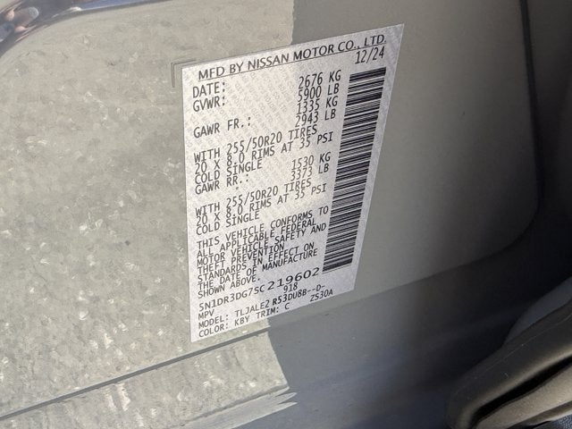 2025 Nissan Pathfinder Platinum