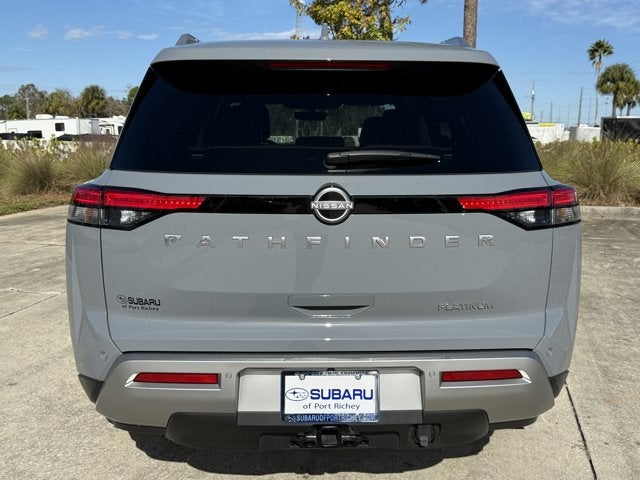 2025 Nissan Pathfinder Platinum