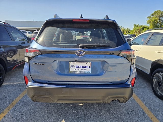 2025 Subaru Forester Base