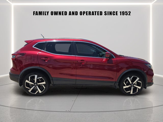 2022 Nissan Rogue Sport SL