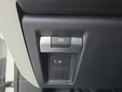 2025 Land Rover Defender S